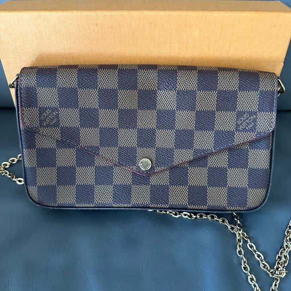 Louis Vuitton Felicie Bag - Picture 1 of 16